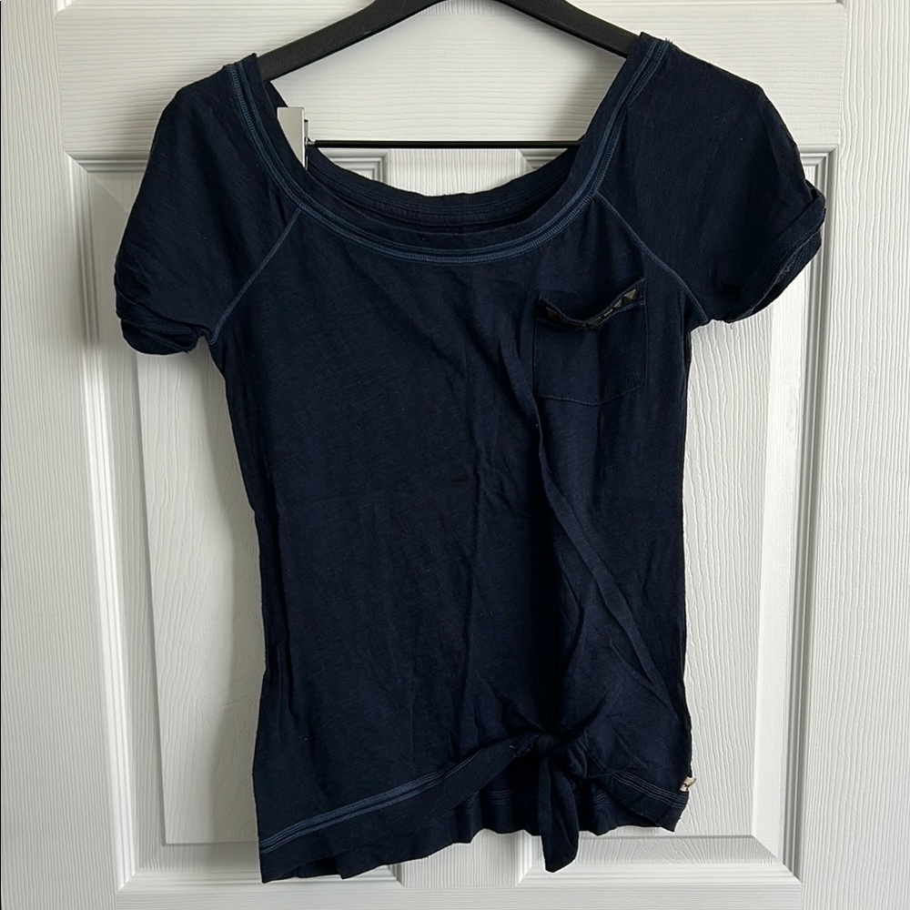 Hollister Navy Blue Folded Sleeve Tie Front Tee Studded Pocket Wide Neck